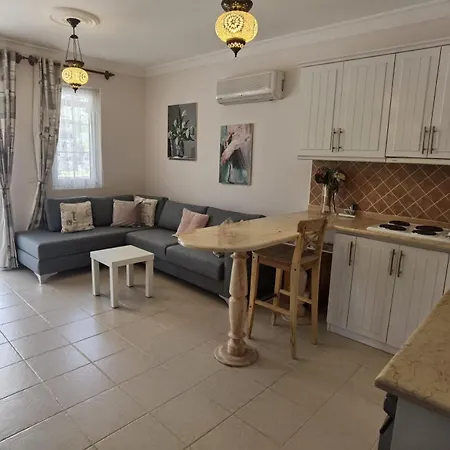 Bitur Grena Pool Side Appartement