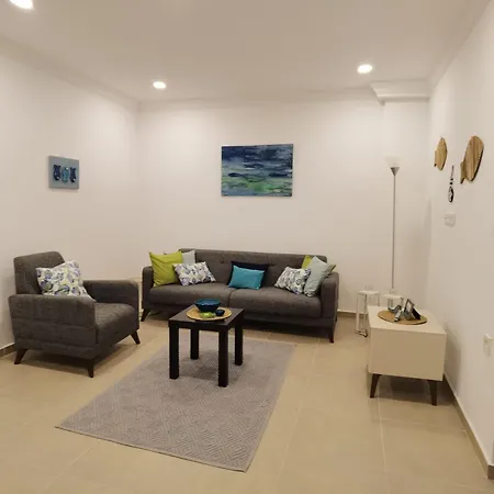 Bitur Grena Pool Side Appartement